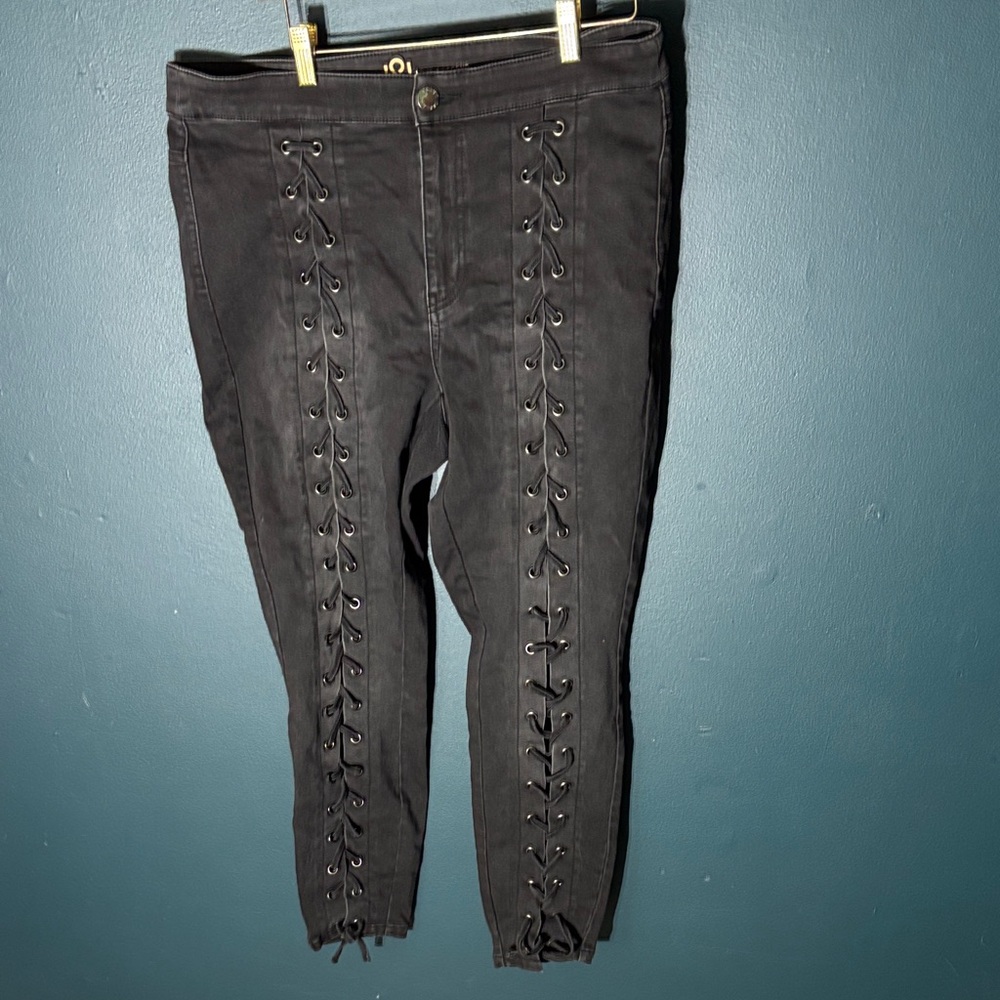 Love & Legend Black Lace-Up Women Jeans